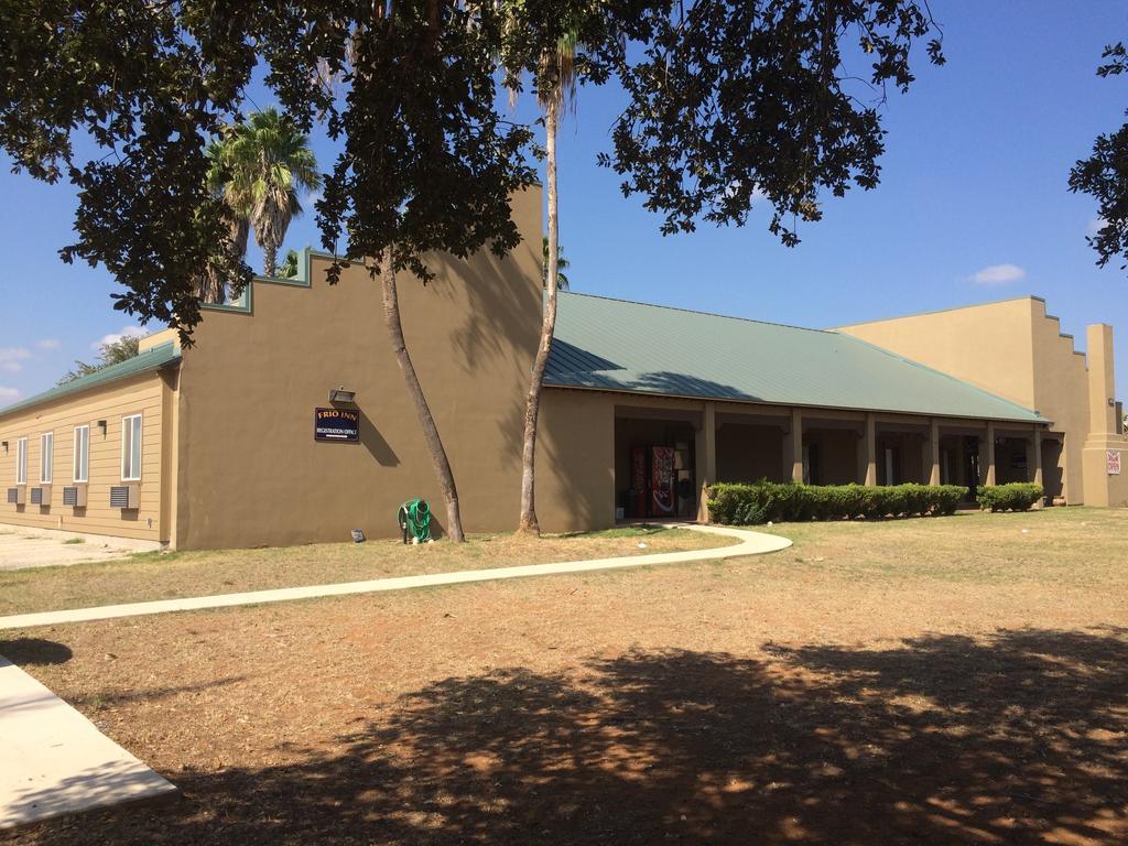 Frio Inn Pearsall Exterior foto